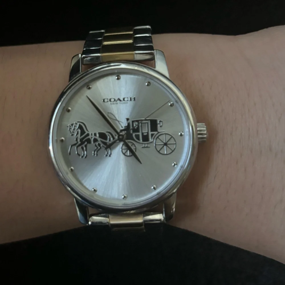 Coach watch - Picture 5 of 5
